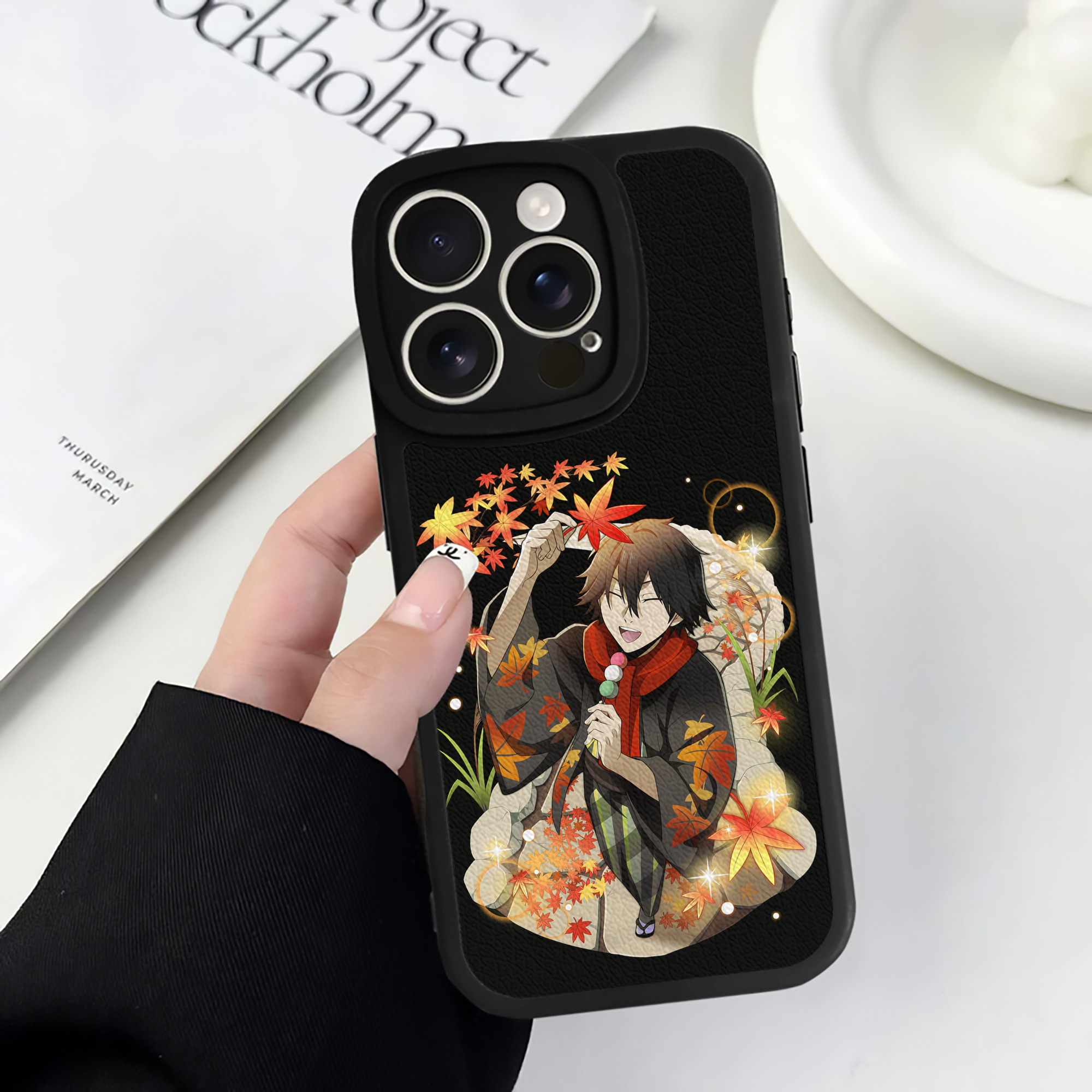 （画像用） 文豪ストレイドッグス Bungo Stray Dogs 【iPhone 16シリーズ対応】シリコンスマホケース（レザー調） 材質：シリコン
